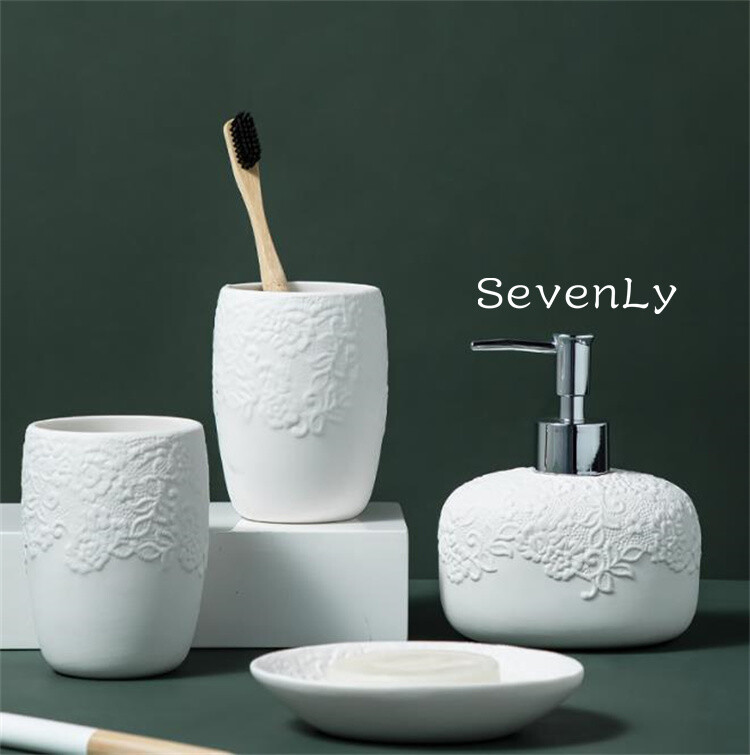 人気商品 4点セット バスルームセット「2022秋冬新作」 7,883円