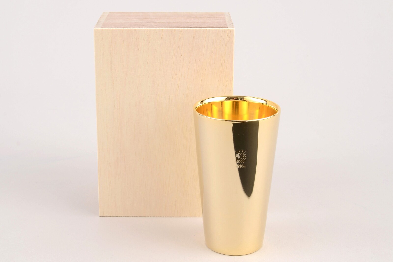 KTR二重ストレートタンブラー ゴールド <日本製 燕三条産> KTR二重ストレートタンブラー ゴールド <日本製 燕三条産>