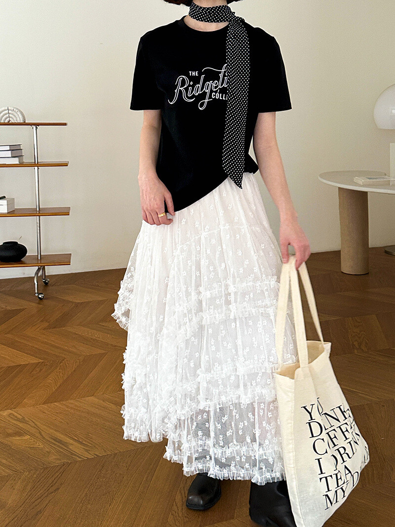 u26802 レディース ボトムス ロングスカート レース ハイウエスト 2025春新作 韓国風 2色 u26802 レディース ボトムス ロングスカート レース ハイウエスト 2025春新作 韓国風 2色