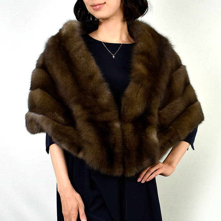 russian fur store