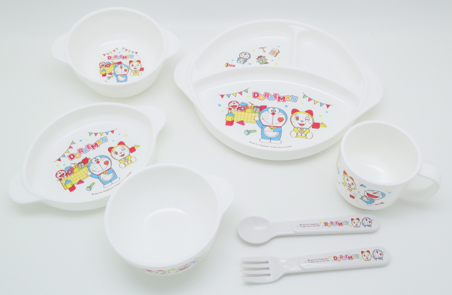 ドラえもん スプーン フォークセット 日本製 の商品ページ 卸 仕入れサイト スーパーデリバリー