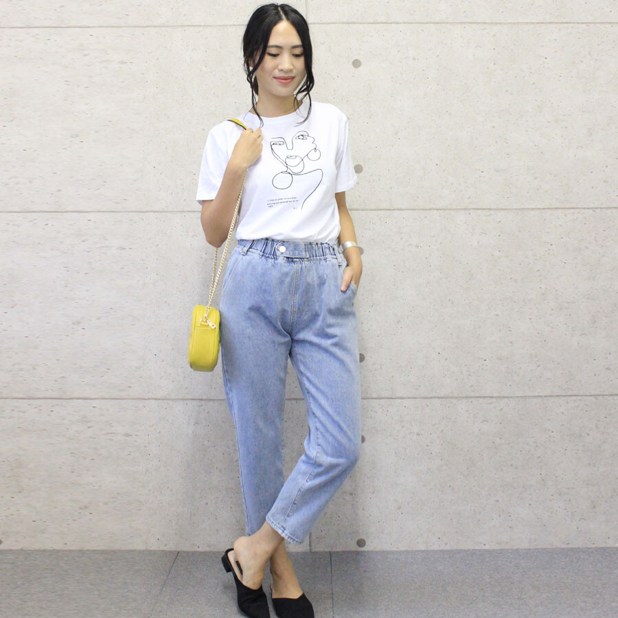 一筆書きアートフェイスプリントtシャツ 半袖 ルーズフィット トップス Tops アートtシャツ 個性派の商品ページ 卸 仕入れサイト スーパーデリバリー 一筆書きアートフェイスプリントtシャツ 半袖 ルーズフィット トップス Tops アートtシャツ 個性派の商品ページ 卸 仕入れサイト スーパーデリバリー
