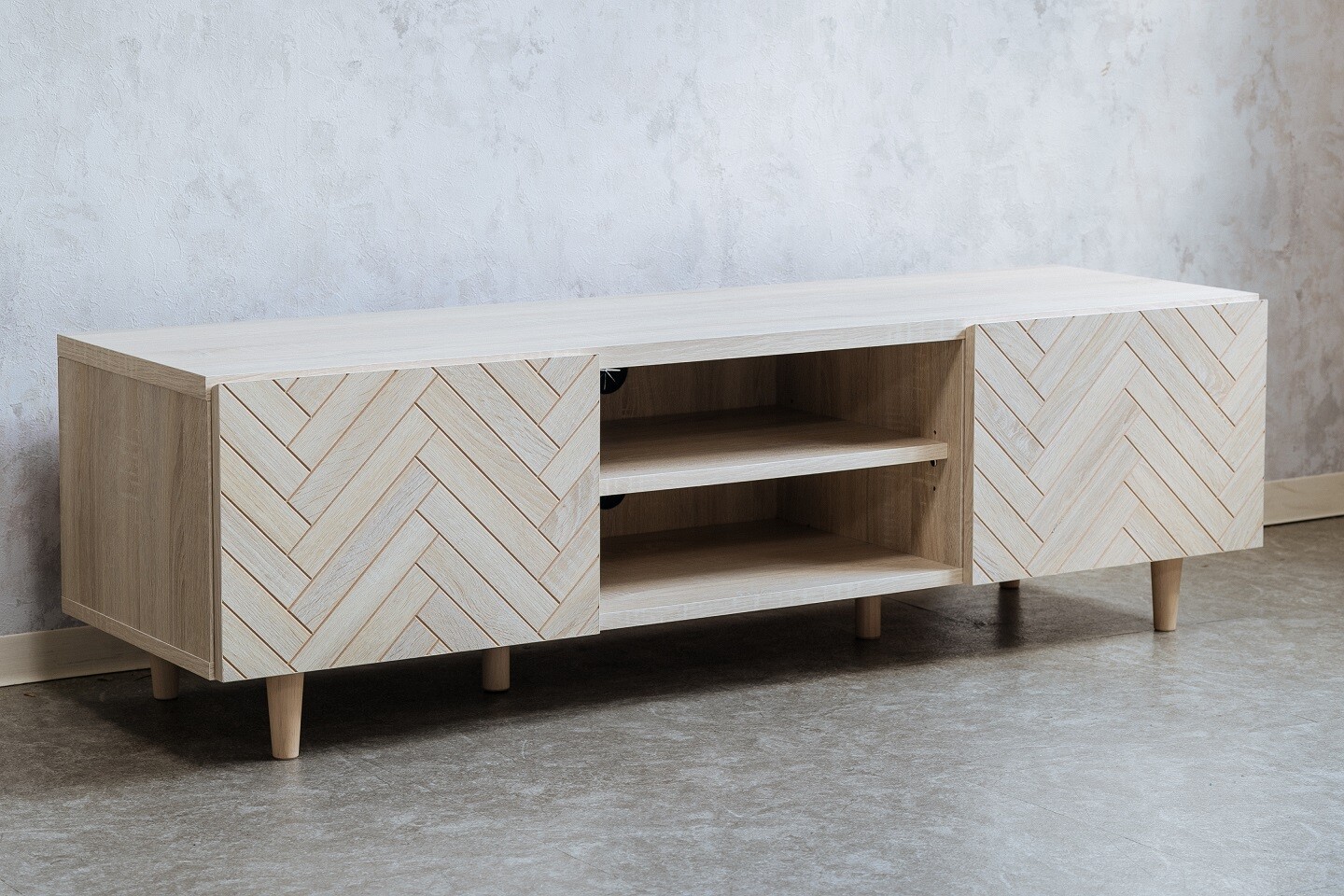 Herringbone Characteristic Series Assembly Furniture Row Bord