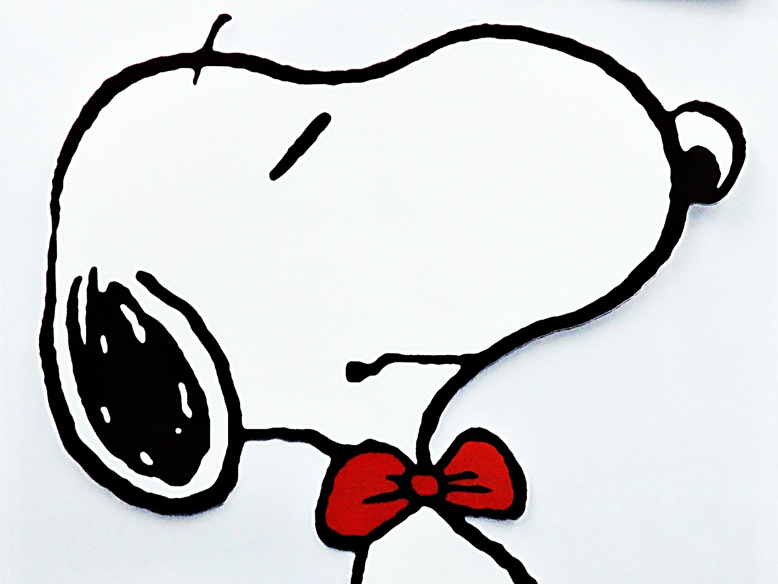 Snoopy スヌーピー 貼って剥がせる ウォールステッカー 蝶ネクタイのスヌーピーの商品ページ 卸 仕入れサイト スーパーデリバリー