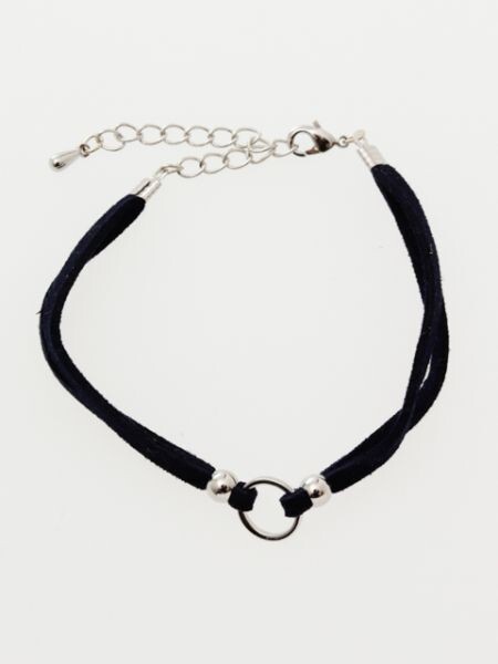 circle charm bracelet