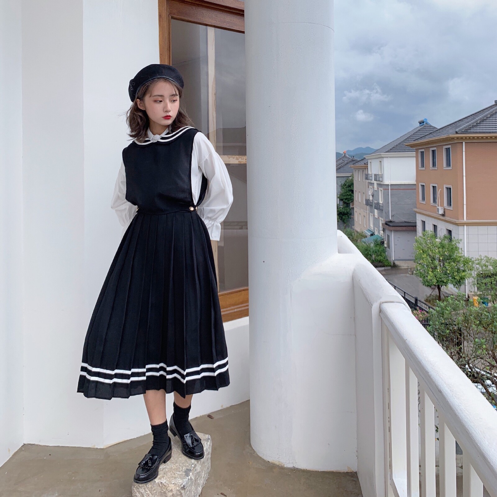 navy color dress