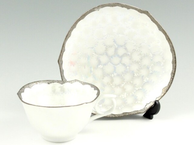 glass and silver coffee cups