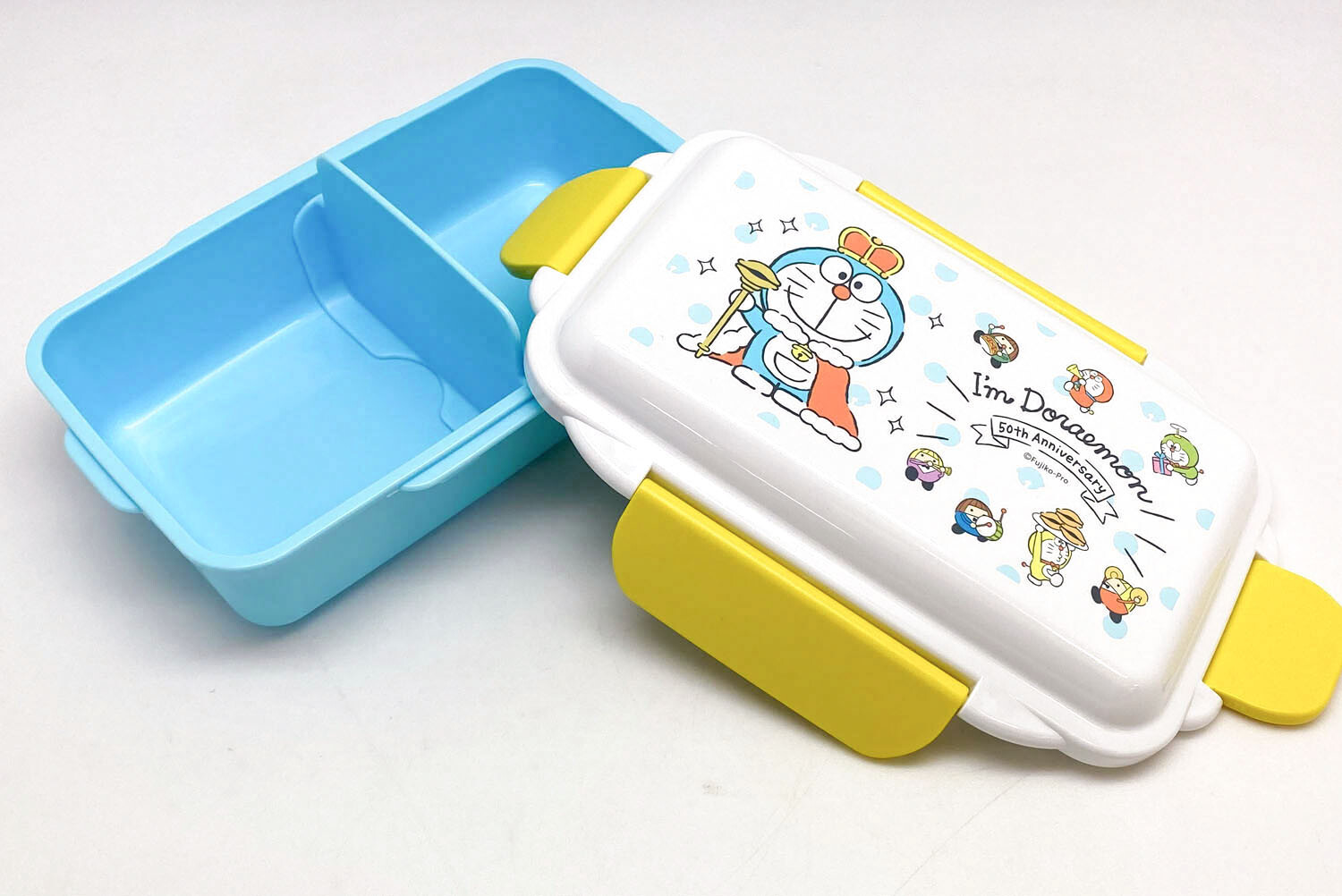 ドラえもん50周年 ランチボックス 仕切付 日本製 の商品ページ 卸 仕入れサイト スーパーデリバリー