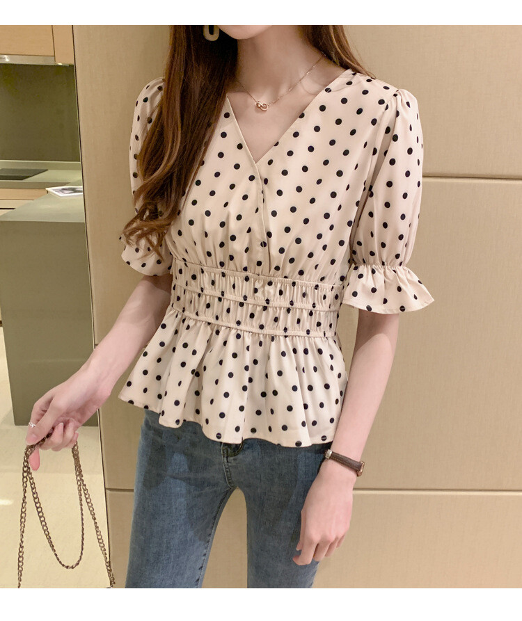 polka dot sleeve top