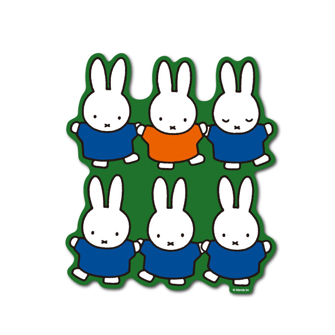 Miffy ミッフィー ウォールステッカー 集合 キャラクター 絵本 イラスト かわいい うさぎ Mif017の商品ページ 卸 仕入れサイト スーパーデリバリー